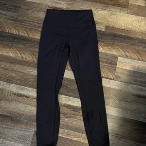 black lululemon align leggings